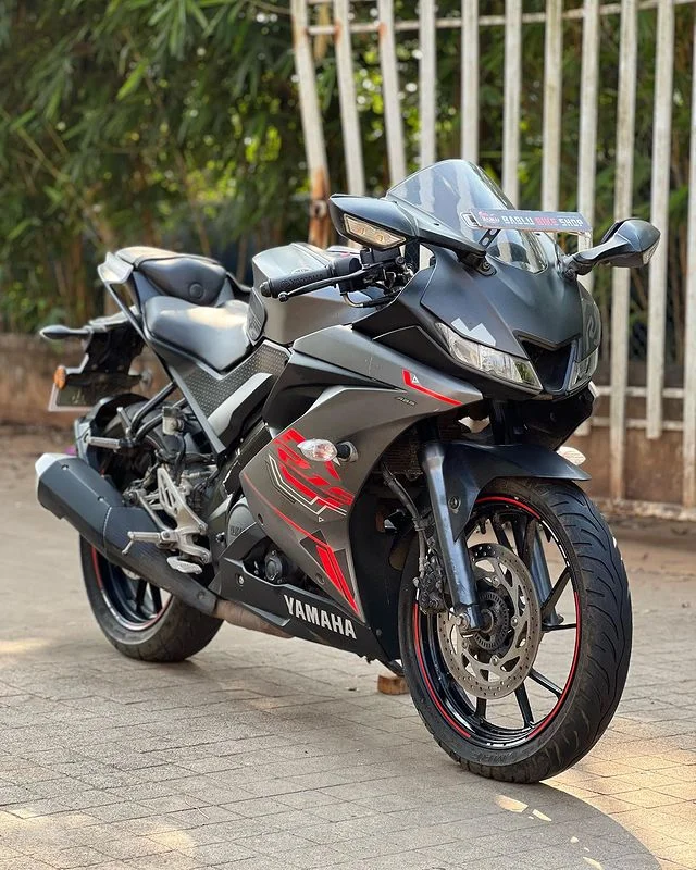 Yamaha R15